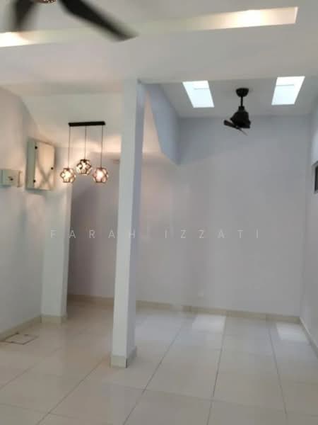 Semi-Detached House for Rent in Telok Panglima Garang (Selangor) - Farah Izzati - Interior - PropertyGuru.com.my