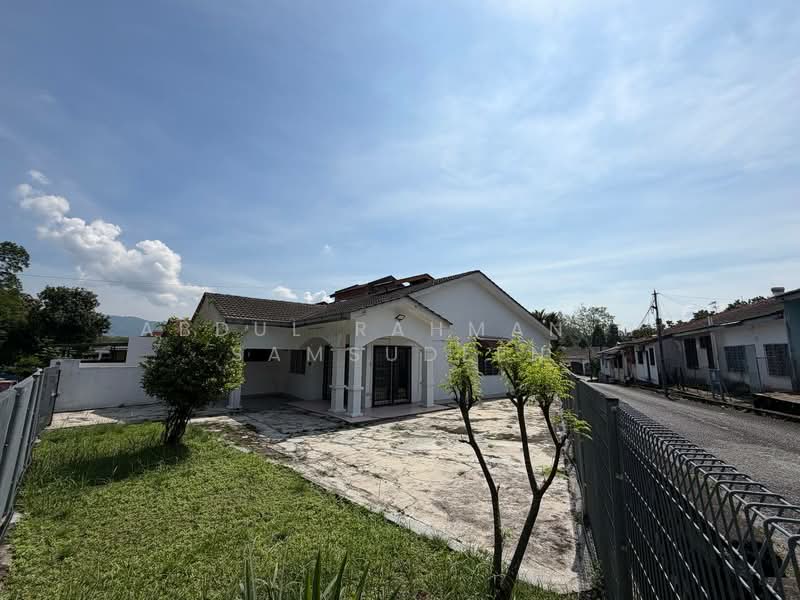 1-storey Terraced House for Sale in Bandar Sri Damansara (Selangor) - Abdul Rahman M Samsudeen - Exterior - PropertyGuru.com.my