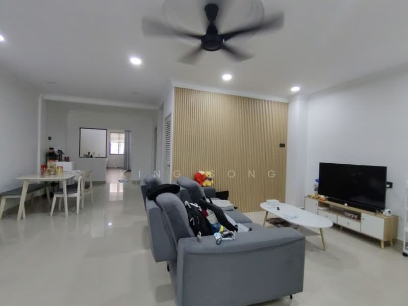 2-storey Terraced House for Sale in Taman Seri Selendang (Batu Berendam) - King Song - PropertyGuru.com.my