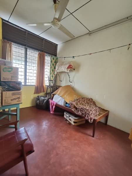 Rumah Teres 2 Tingkat untuk Dijual di Pulau Tikus (Penang) - Desmond Lee - 3rd bedroom - PropertyGuru.com.my