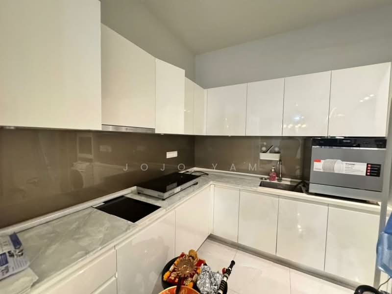Servis Apartment untuk Disewa di Service Suites @ Pavilion Embassy - Jojo Yam - Kitchen - PropertyGuru.com.my