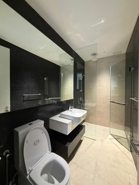 Servis Apartment untuk Disewa di SO Sofitel Kuala Lumpur Residences - Jinn Lee - Bathroom - PropertyGuru.com.my