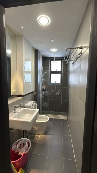 Kondominium untuk Disewa di 8 Kinrara - Elisa Fong - Bathroom - PropertyGuru.com.my