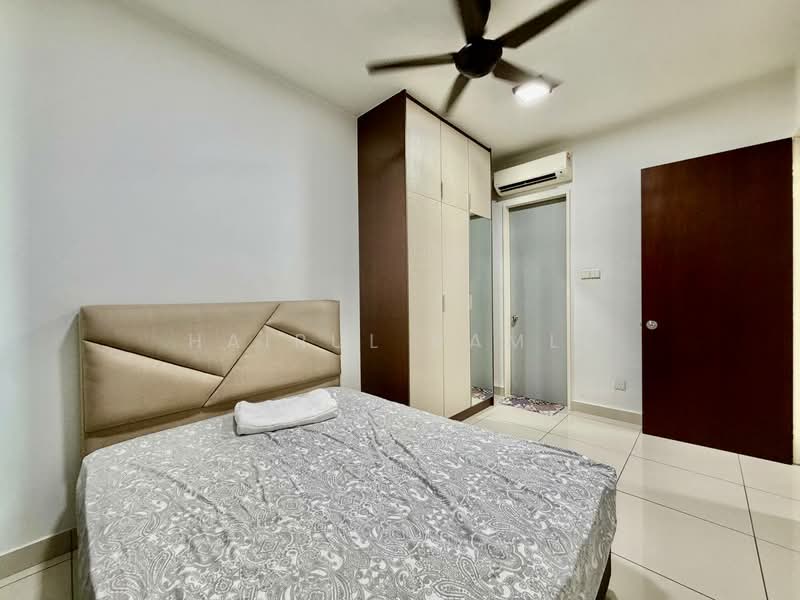 Service Residence for Sale at KL Traders Square - Hairul Ramli - Bedroom - PropertyGuru.com.my