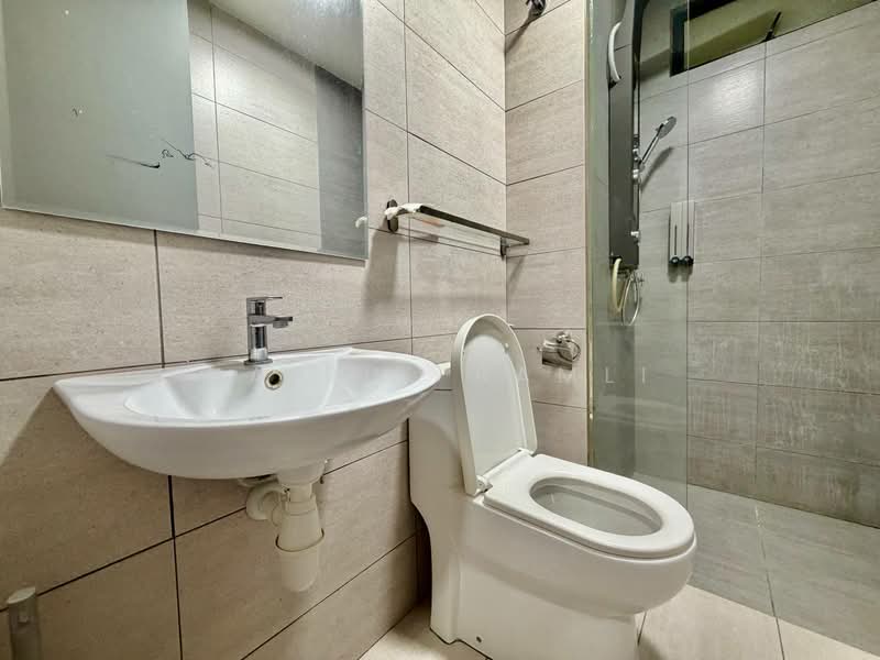 Service Residence for Sale at KL Traders Square - Hairul Ramli - Bathroom - PropertyGuru.com.my