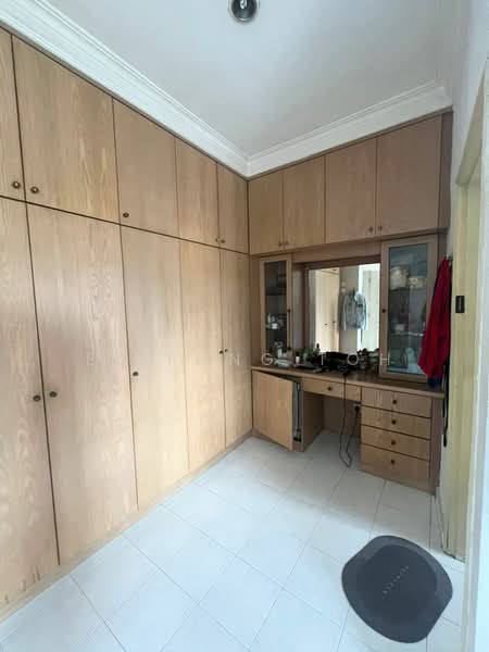 2-storey Terraced House for Sale in Taman Molek (Johor Bahru) - Ee Fong Toh - Interior - PropertyGuru.com.my