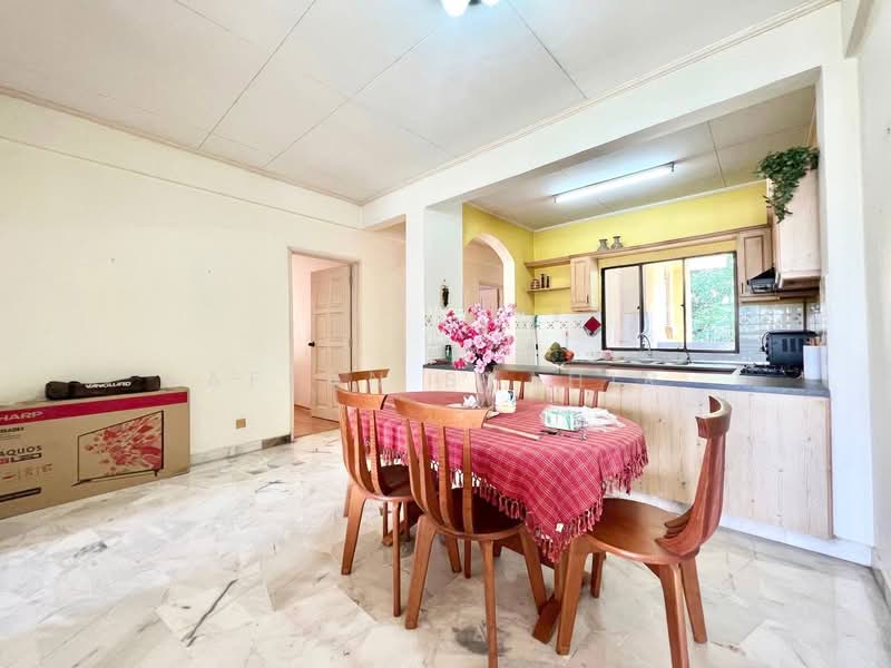 Condominium for Sale at Waizuri 1 - Affan Syahir - Dining Room - PropertyGuru.com.my