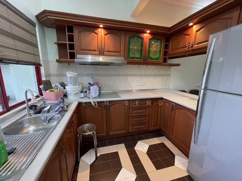 Apartment for Sale at Subang Jaya Lafite - Sean Seng - Kitchen - PropertyGuru.com.my