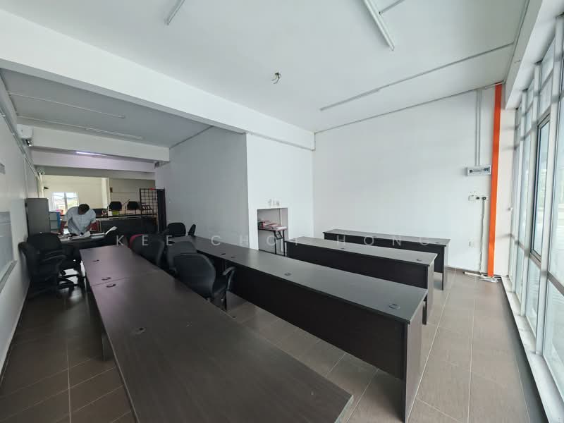 Kedai untuk Dijual di Hutan Melintang (Perak) - Kee Choi Hong - Study - PropertyGuru.com.my
