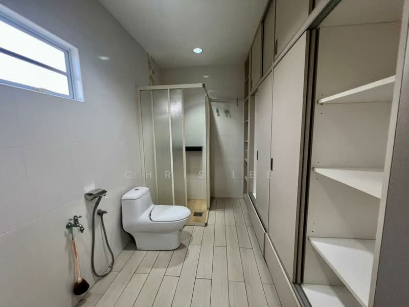 Semi-Detached House for Sale in SS1 (Petaling Jaya) - Chris Lee - Bathroom - PropertyGuru.com.my