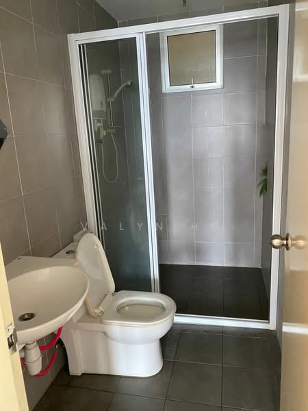 Service Residence for Rent at Savanna Executive Suite @ Southville City - Valyn Ho - Bathroom - PropertyGuru.com.my