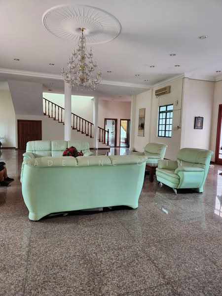 Bungalow for Sale in Leisure Farm (Gelang Patah) - Adeline Chin - Living Room - PropertyGuru.com.my
