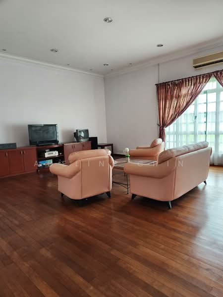 Bungalow for Sale in Leisure Farm (Gelang Patah) - Adeline Chin - Living Room - PropertyGuru.com.my