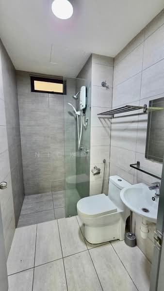 Servis Apartment untuk Disewa di KL Traders Square - Nick Yow - Bathroom - PropertyGuru.com.my