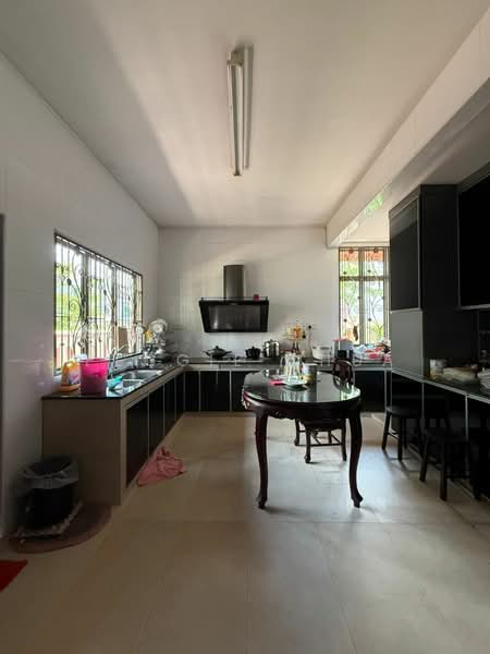 Semi-Detached House for Sale in Taman Impian Emas (Skudai) - Peggie Chua - Kitchen - PropertyGuru.com.my