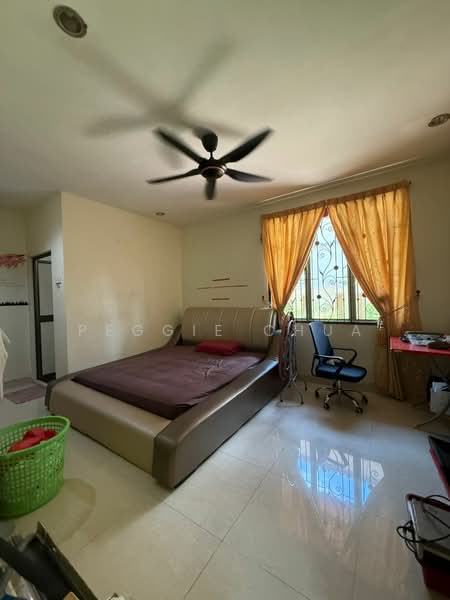 Semi-Detached House for Sale in Taman Impian Emas (Skudai) - Peggie Chua - Bedroom - PropertyGuru.com.my