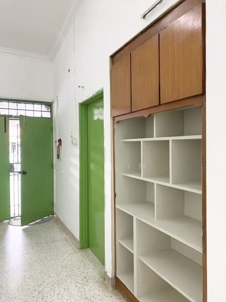 For Rent - Taman Pelangi