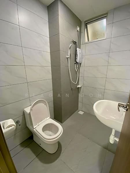 Service Residence for Sale at SKS Habitat - Reagan Goh - Bathroom - PropertyGuru.com.my