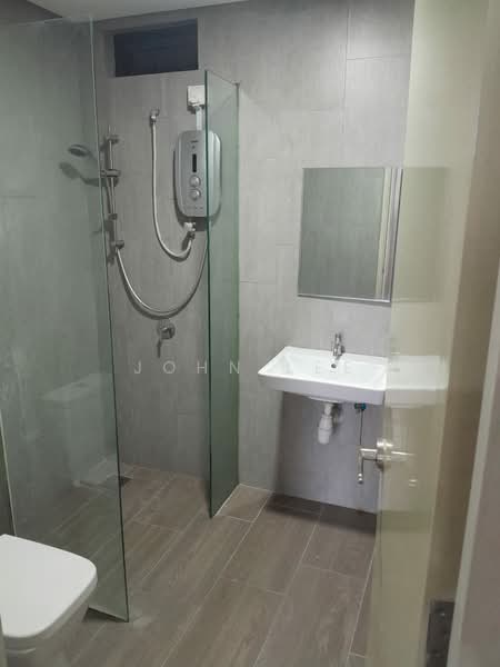 Servis Apartment untuk Disewa di Geo Bukit Rimau - John Lee - Bathroom - PropertyGuru.com.my