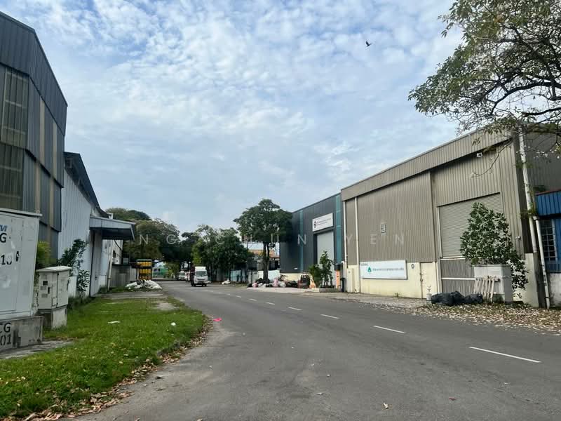 Kilang untuk Disewa di Taman Perindustrian Puchong (Puchong) - Ng Chun Yen - Exterior - PropertyGuru.com.my