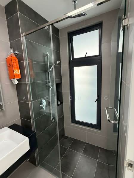Service Residence for Rent at Sunway Belfield - Alice Chong - Bathroom - PropertyGuru.com.my