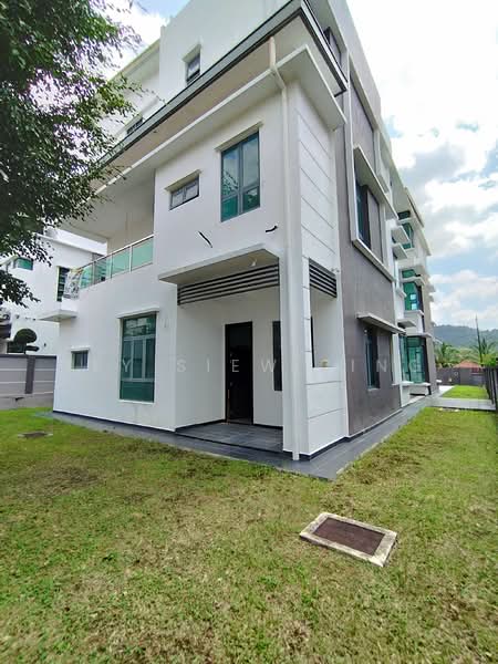 Bungalow for Sale in Taman Wira Mutiara (Kajang) - Tey Siew Zing - Exterior - PropertyGuru.com.my