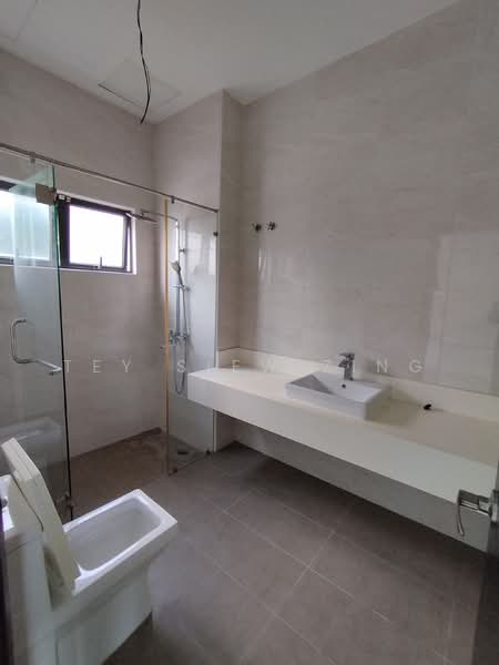Bungalow for Sale in Taman Wira Mutiara (Kajang) - Tey Siew Zing - Bathroom - PropertyGuru.com.my