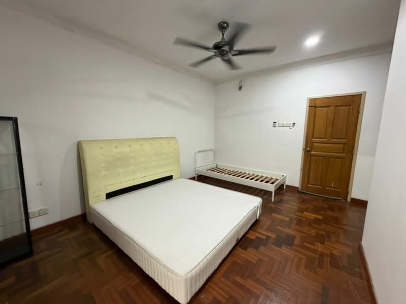 Rumah Teres 2 Tingkat untuk Dijual di Taman Pelangi Indah (Ulu Tiram) - Peggie Chua - PropertyGuru.com.my