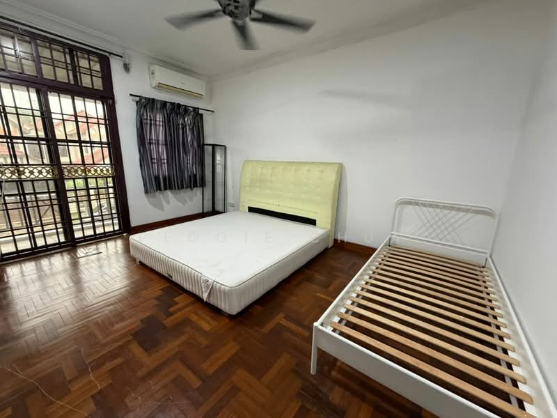 Rumah Teres 2 Tingkat untuk Dijual di Taman Pelangi Indah (Ulu Tiram) - Peggie Chua - PropertyGuru.com.my