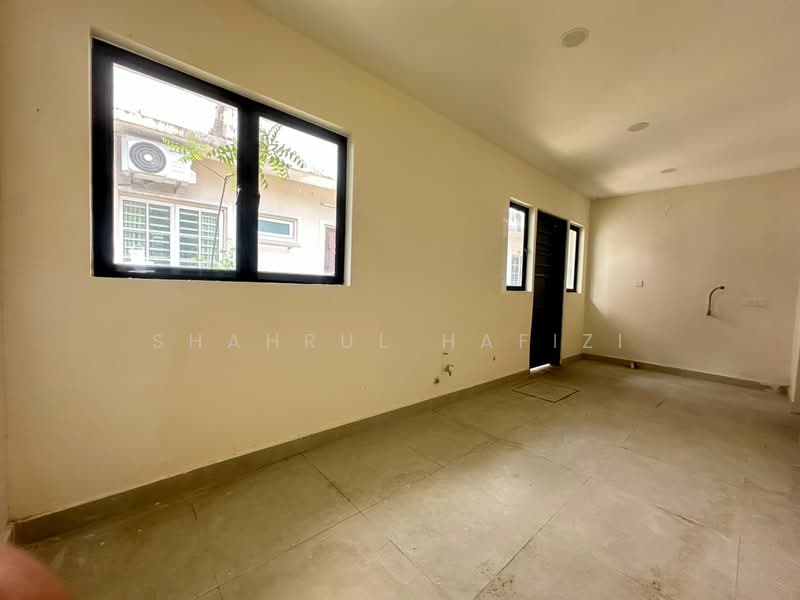 2-storey Terraced House for Sale in Taman Puchong Indah (Puchong) - Shahrul Hafizi - Interior - PropertyGuru.com.my