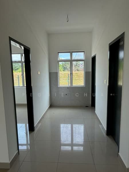 2-storey Terraced House for Sale in Bandar Dato Onn (Tebrau) - Peggie Chua - Corridor - PropertyGuru.com.my