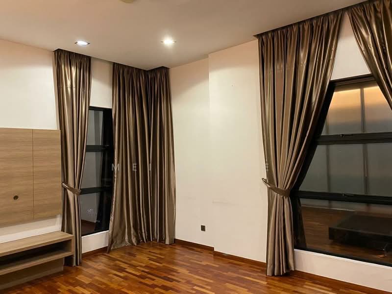 Semi-Detached House for Rent in Bandar Sungai Long (Selangor) - Mei SM Lee - Twin Palms, Sungai Long Master Bedroom - PropertyGuru.com.my