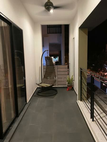 Semi-Detached House for Rent in Bandar Sungai Long (Selangor) - Mei SM Lee - Twin Palms, Sungai Long Balcony - PropertyGuru.com.my