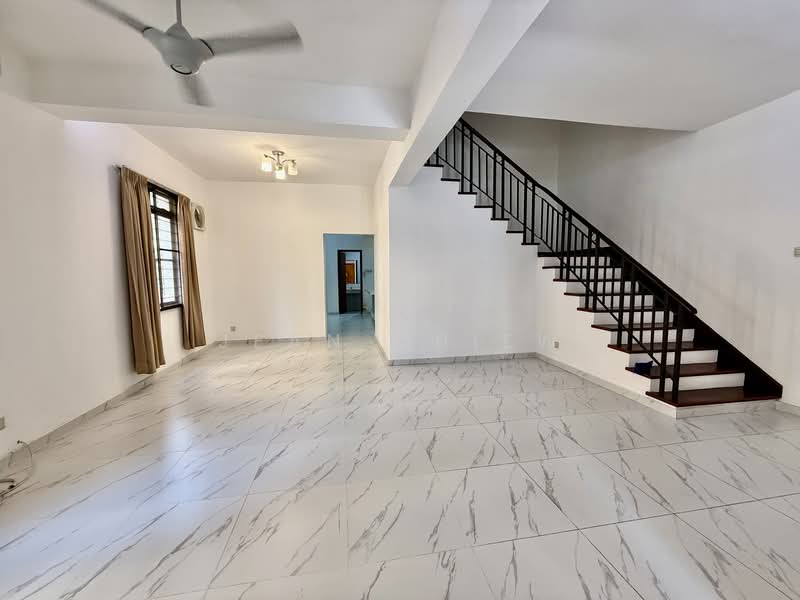 2.5-storey Terraced House for Rent in Sri Hartamas (Kuala Lumpur) - Jean Chiew - Living Room - PropertyGuru.com.my