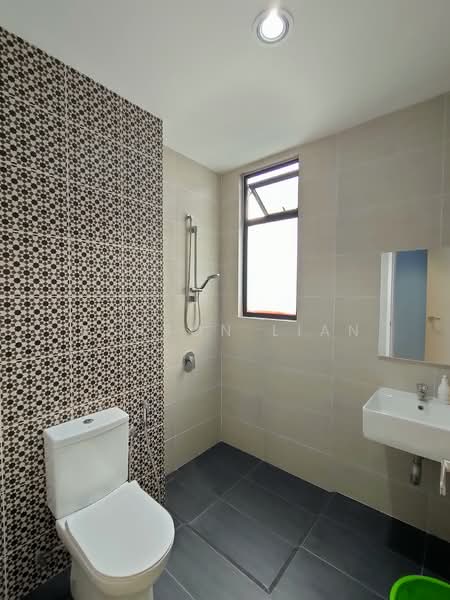 Bungalow for Sale in Kuala Selangor (Selangor) - Benson Lian - Bathroom - PropertyGuru.com.my