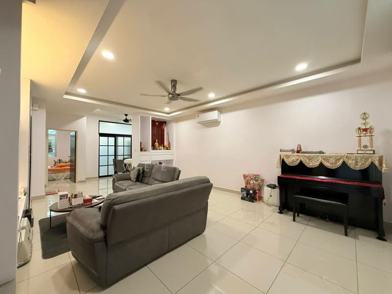 2-storey Terraced House for Sale in Mutiara Rini (Skudai) - Wee Howe - Living Room - PropertyGuru.com.my
