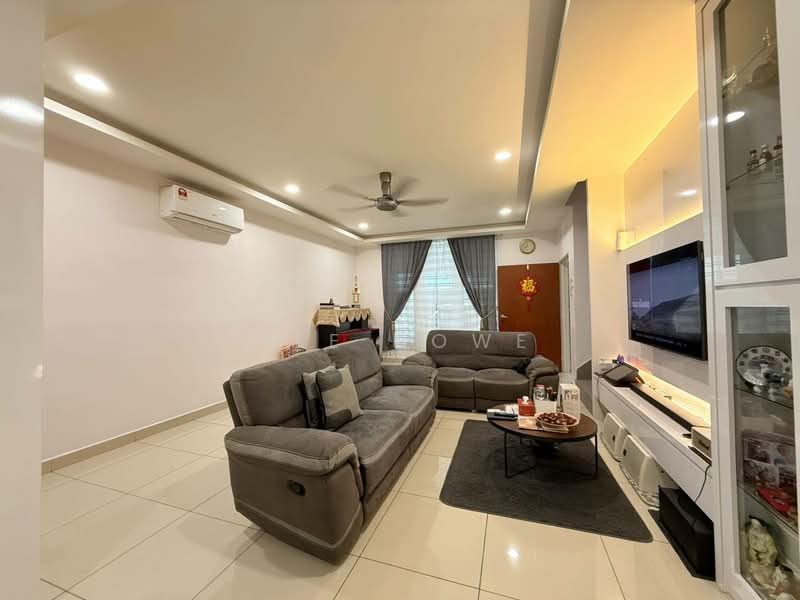2-storey Terraced House for Sale in Mutiara Rini (Skudai) - Wee Howe - Living Room - PropertyGuru.com.my