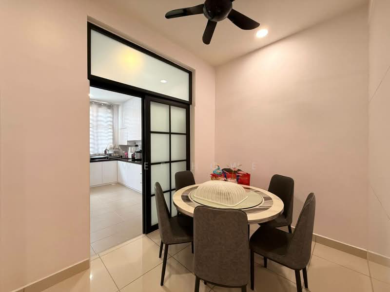 2-storey Terraced House for Sale in Mutiara Rini (Skudai) - Wee Howe - Dining Room - PropertyGuru.com.my
