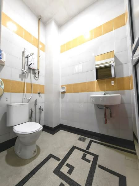 Rumah Teres 1 Tingkat untuk Dijual di Johor Bahru (Johor) - Josephine Yong - Bathroom - PropertyGuru.com.my