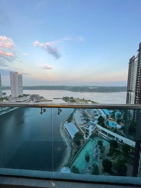 Kondominium untuk Dijual di Pinetree, Puteri Harbour - Werner Kee - Balcony - PropertyGuru.com.my