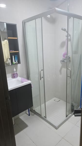 Kondominium untuk Disewa di Bay Point @ Country Garden Danga Bay - Chew Yun Chan - Bathroom - PropertyGuru.com.my