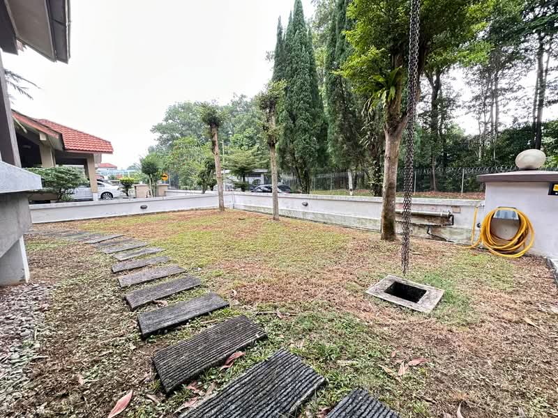 Bungalow for Sale in Rawang (Selangor) - Lau Ia Ein - Exterior - PropertyGuru.com.my