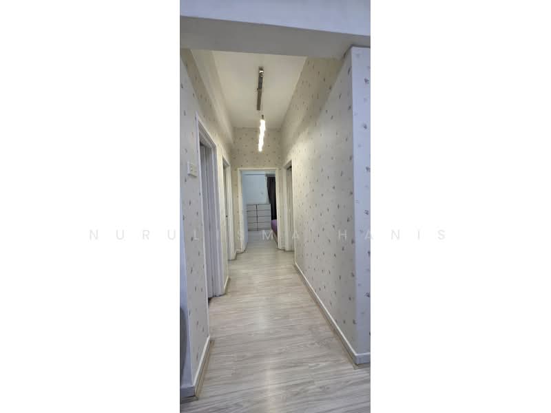 Apartment for Sale at Jalil Damai Apartments - NURULISMA HANIS - Corridor - PropertyGuru.com.my