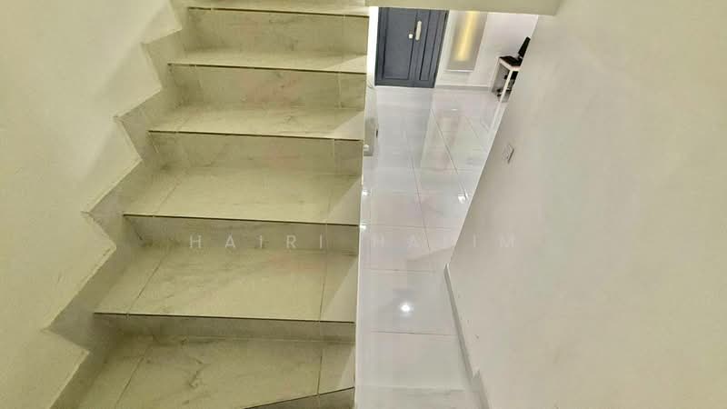 For Sale - Seksyen 18, Shah Alam