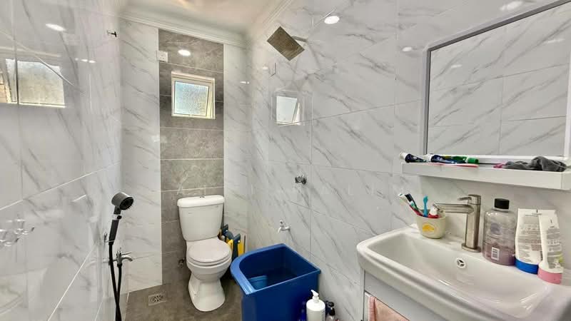 For Sale - Seksyen 18, Shah Alam