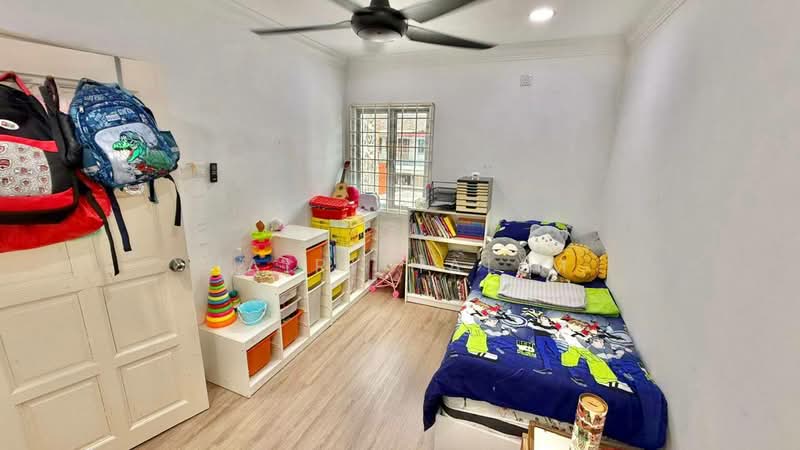 For Sale - Seksyen 18, Shah Alam