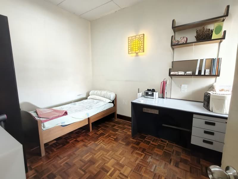 Rumah Teres 2 Tingkat untuk Dijual di Alam Damai (Cheras) - Kelvin Ng - Bedroom - PropertyGuru.com.my