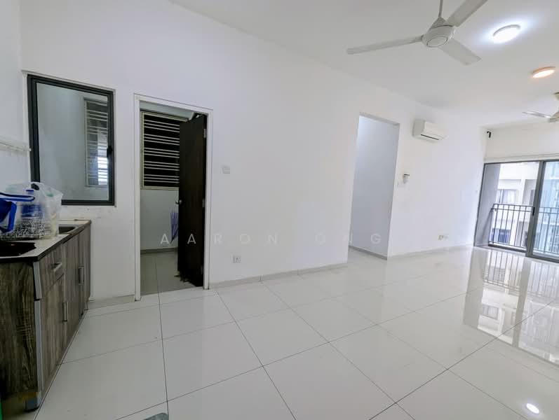 Service Residence for Sale at Seasons Garden Residences - Aaron Ong - Kitchen - PropertyGuru.com.my