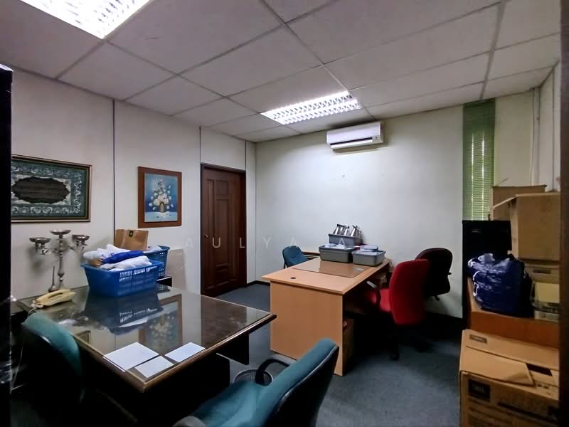 Pejabat Runcit untuk Disewa di SS7 (Petaling Jaya) - Aulya A. - Interior - PropertyGuru.com.my