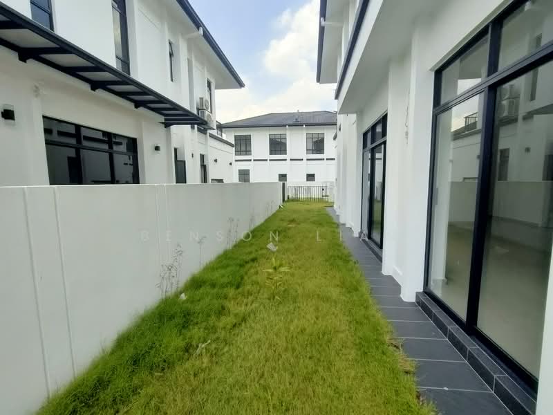 Semi-Detached House for Sale in Kuala Selangor (Selangor) - Benson Lian - Exterior - PropertyGuru.com.my